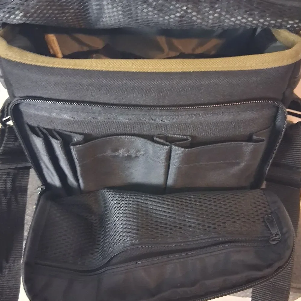 Tamrac Super Light 5 Camera Bag With Shoulder Strap Black Padded